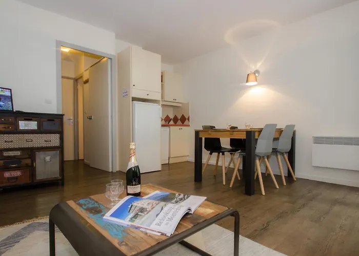 Apartment A Avec Balcon, 4 Personnes - Fr-1-343-238 *