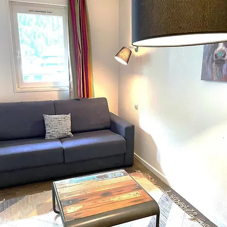 Appartement Cosy à Proche Du Ski-bus - Fr-1-343-238